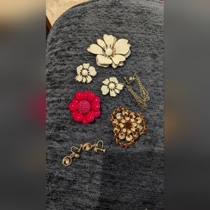 Vintage jewelry pins and earrings